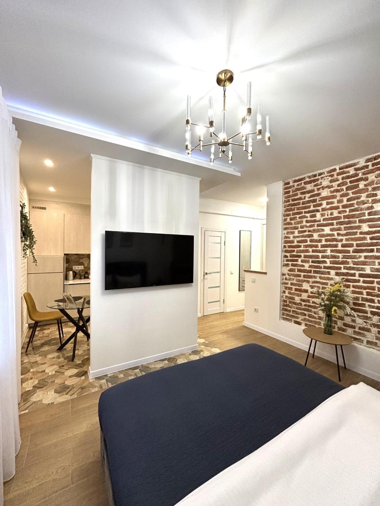 Modern Apartment, 100M To Opera Λβιβ Εξωτερικό φωτογραφία