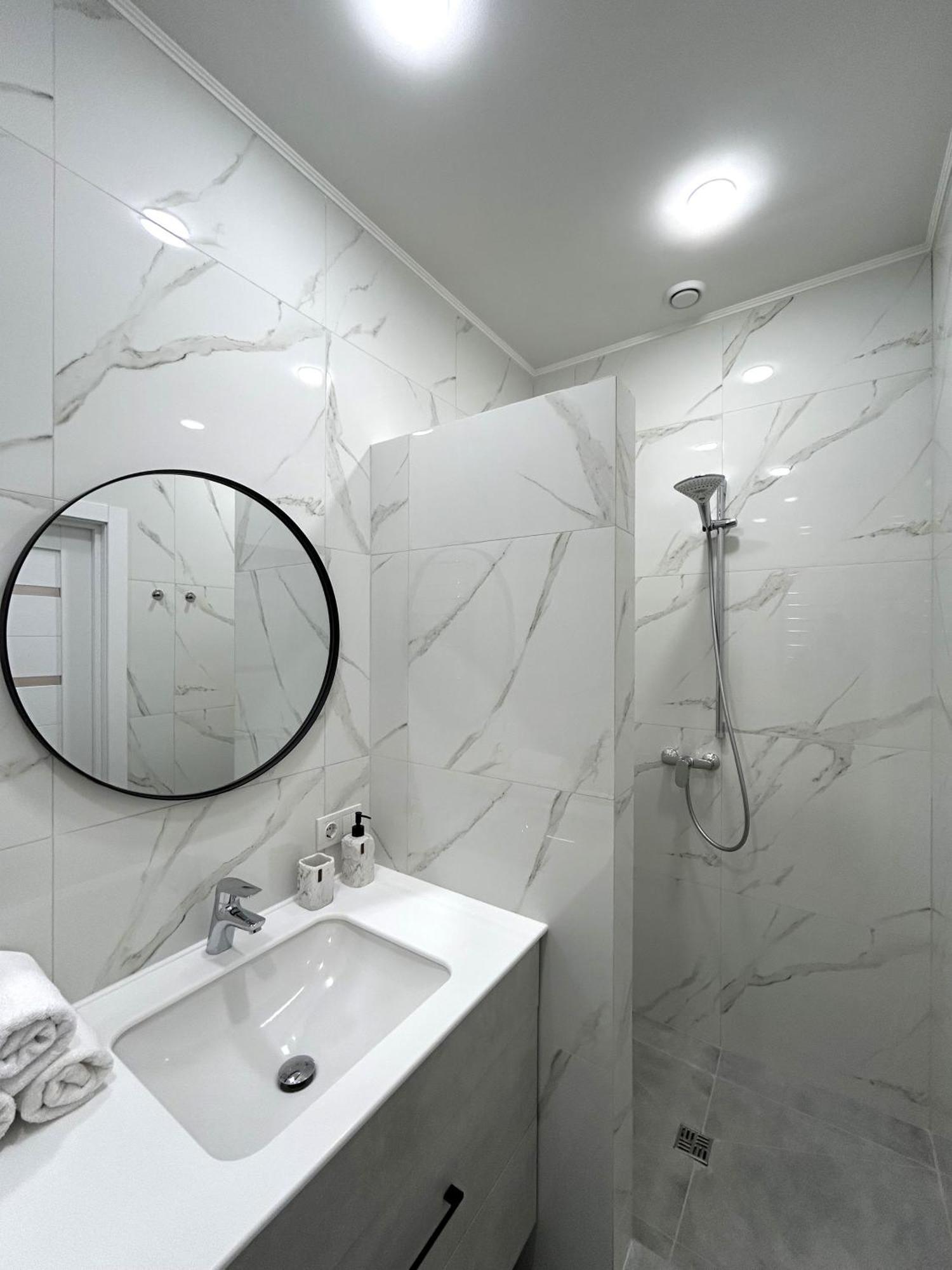 Modern Apartment, 100M To Opera Λβιβ Εξωτερικό φωτογραφία